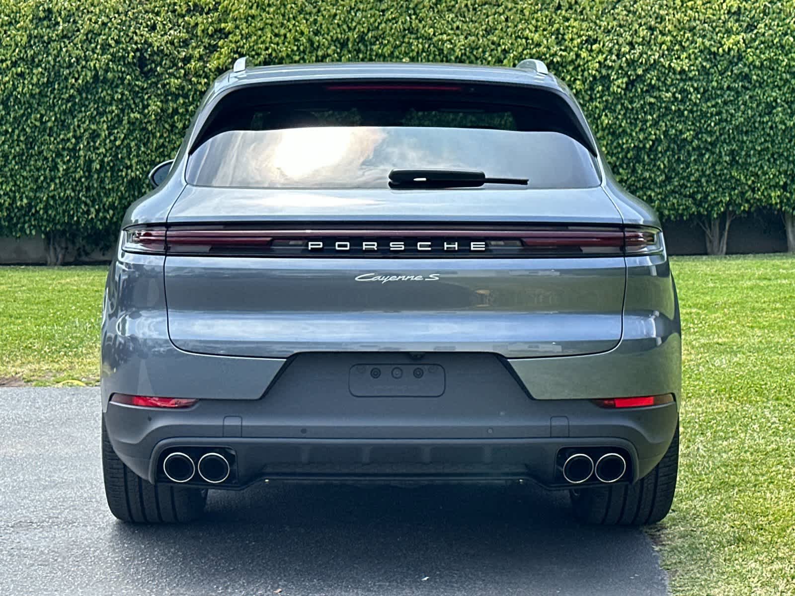 New 2026 Porsche Cayenne S AWD/4WD image 7