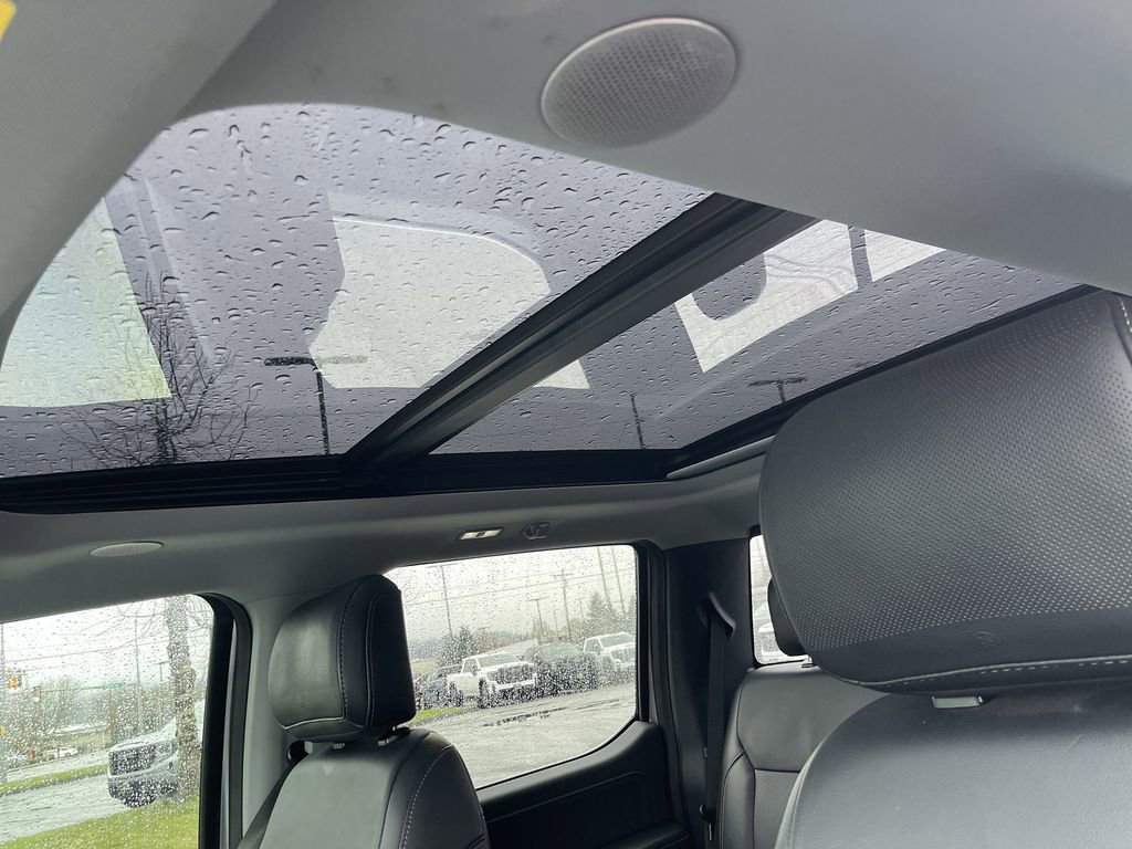 Used 2021 Ford F150 Lariat w/ Equipment Group 502A High image 19