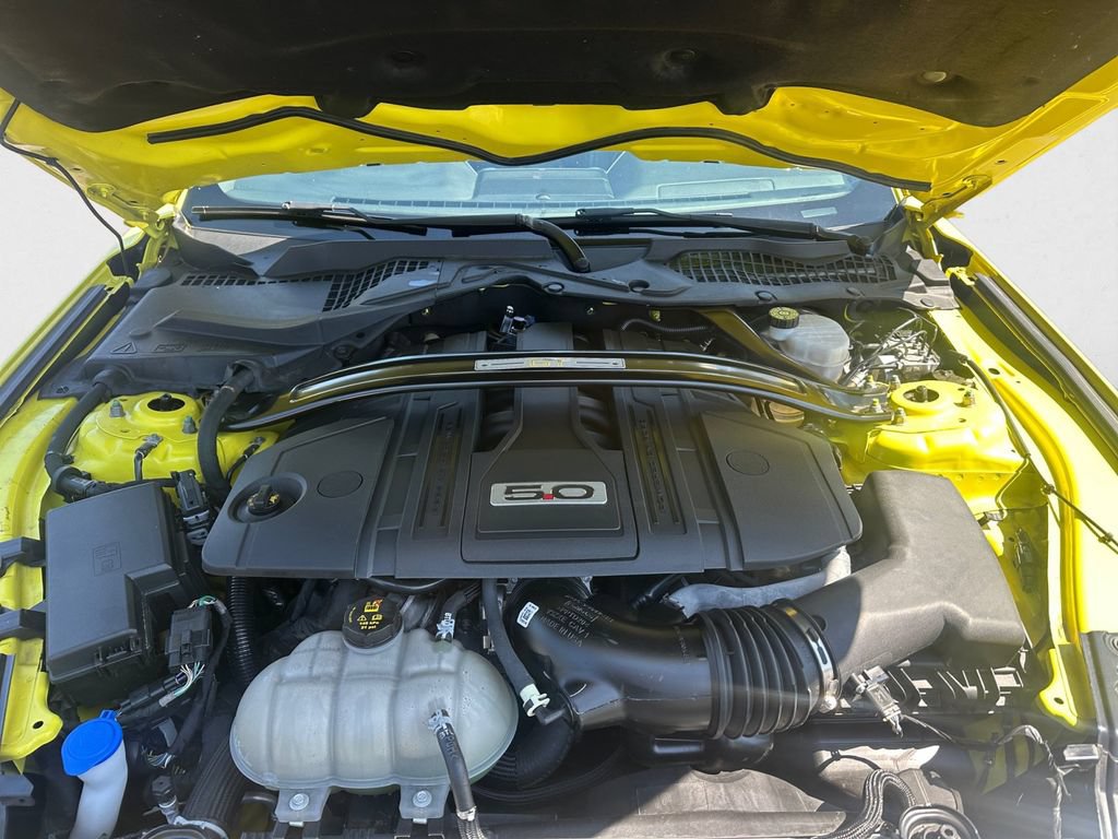 Used 2021 Ford Mustang GT Premium w/ GT Performance Package RWD image 14