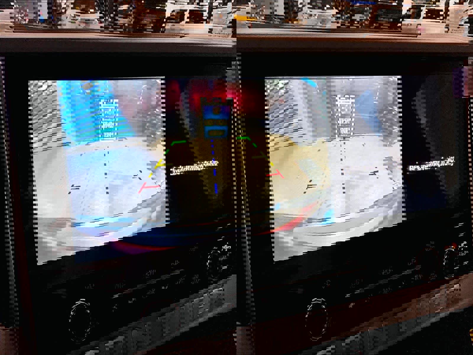 Used 2025 Nissan Frontier SV image 19