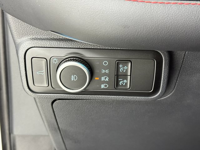 Used 2025 Ford Explorer ST RWD image 14
