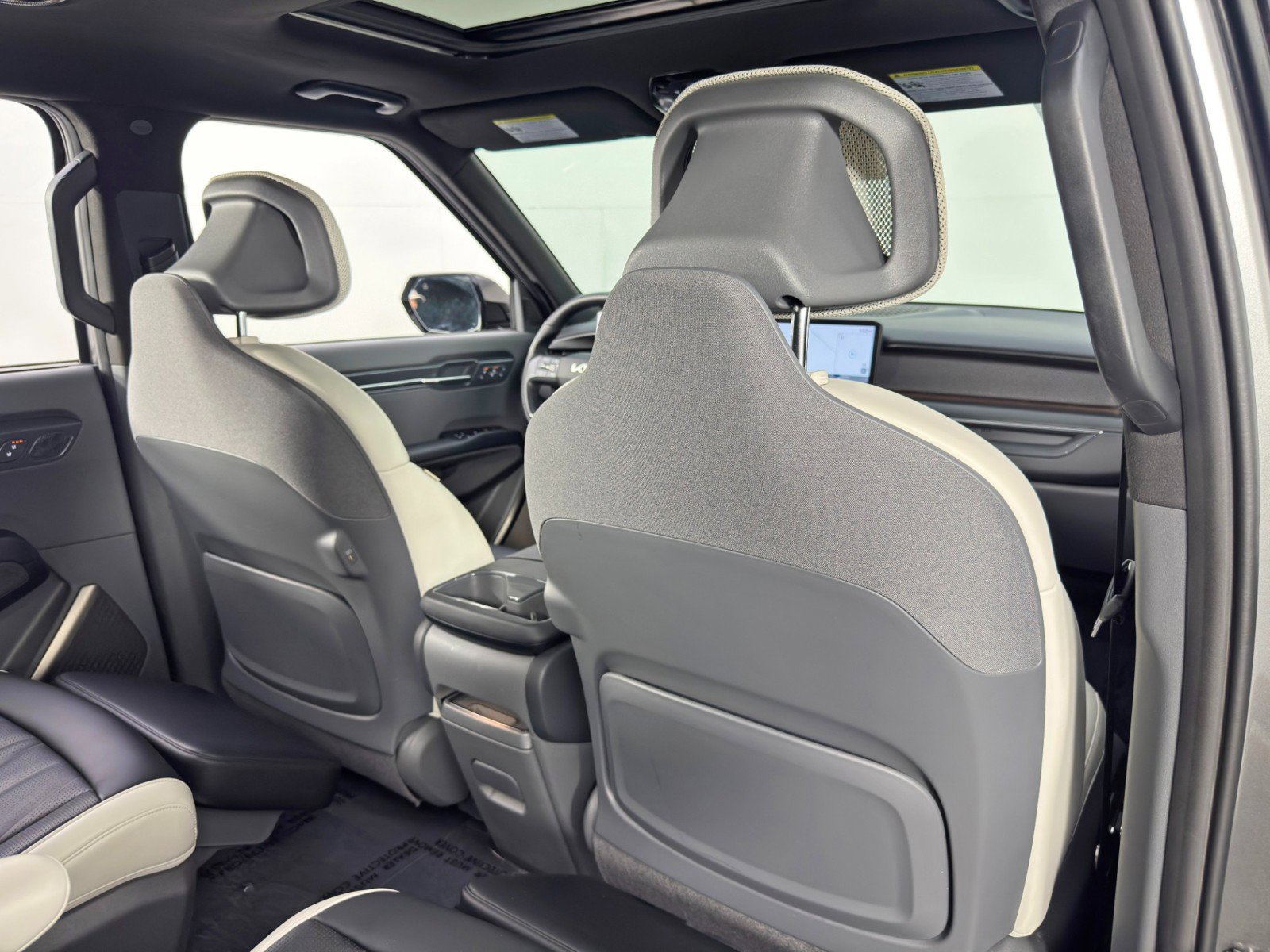 Used 2024 Kia EV9 GT-Line image 39