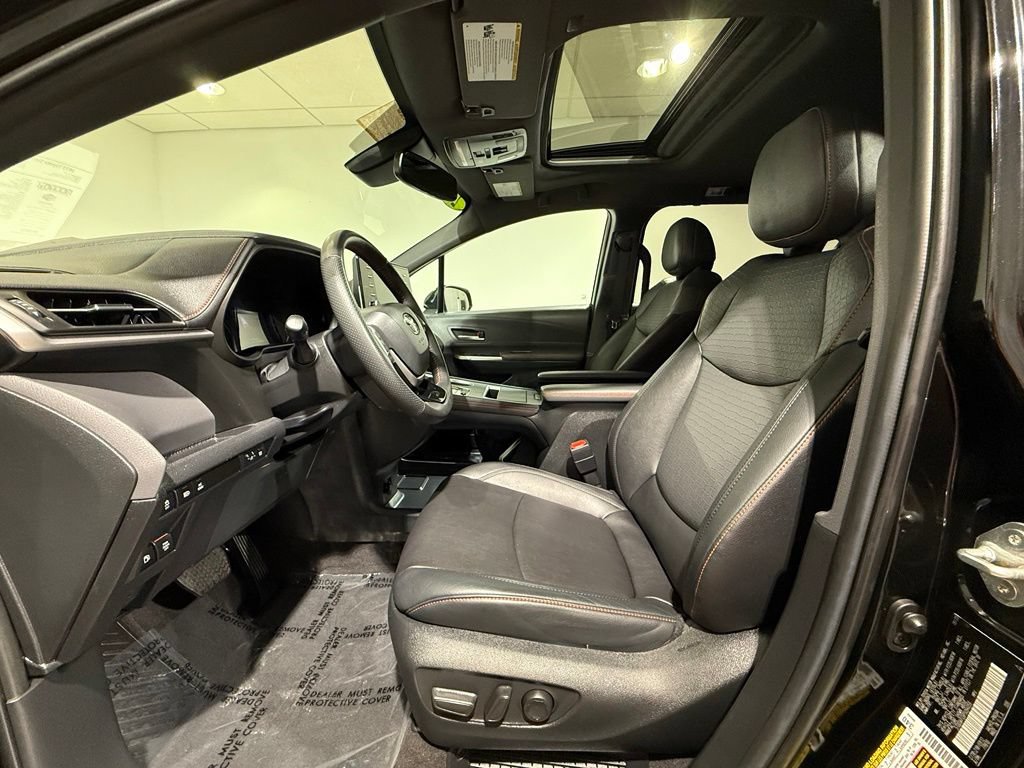 Certified 2023 Toyota Sienna XSE w/ XSE Plus Package AWD/4WD image 13