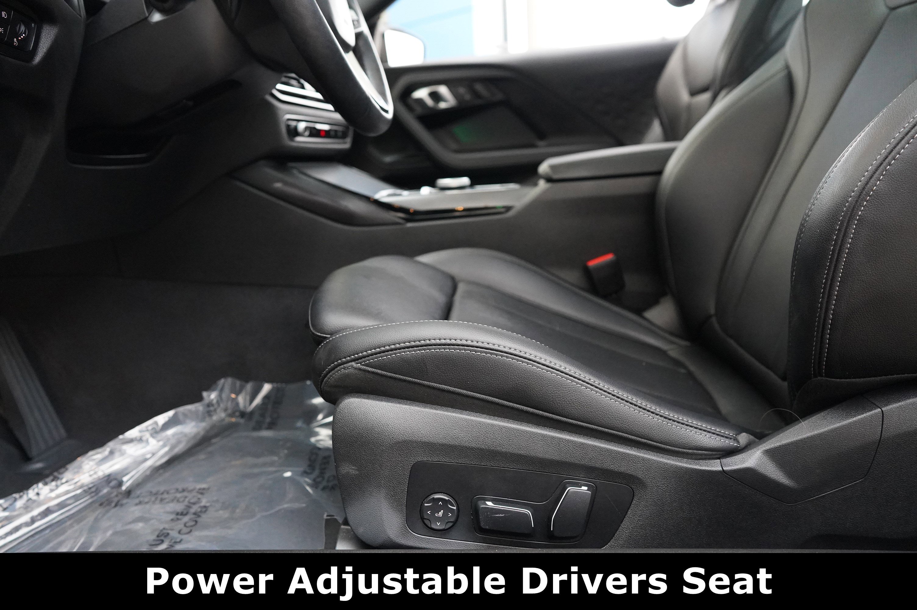 Used 2024 BMW 230i Coupe w/ Premium Package image 12