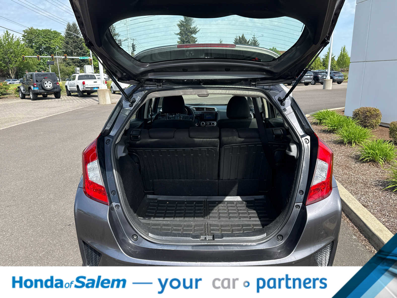 Used 2016 Honda Fit EX image 19