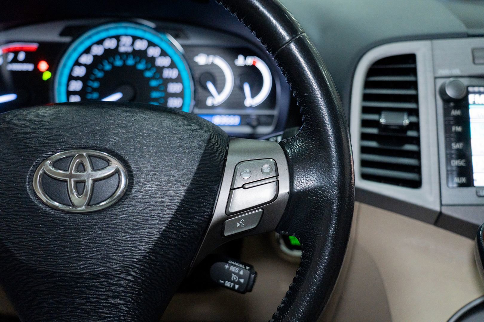 Used 2011 Toyota Venza AWD w/ Premium Pkg #2 image 35