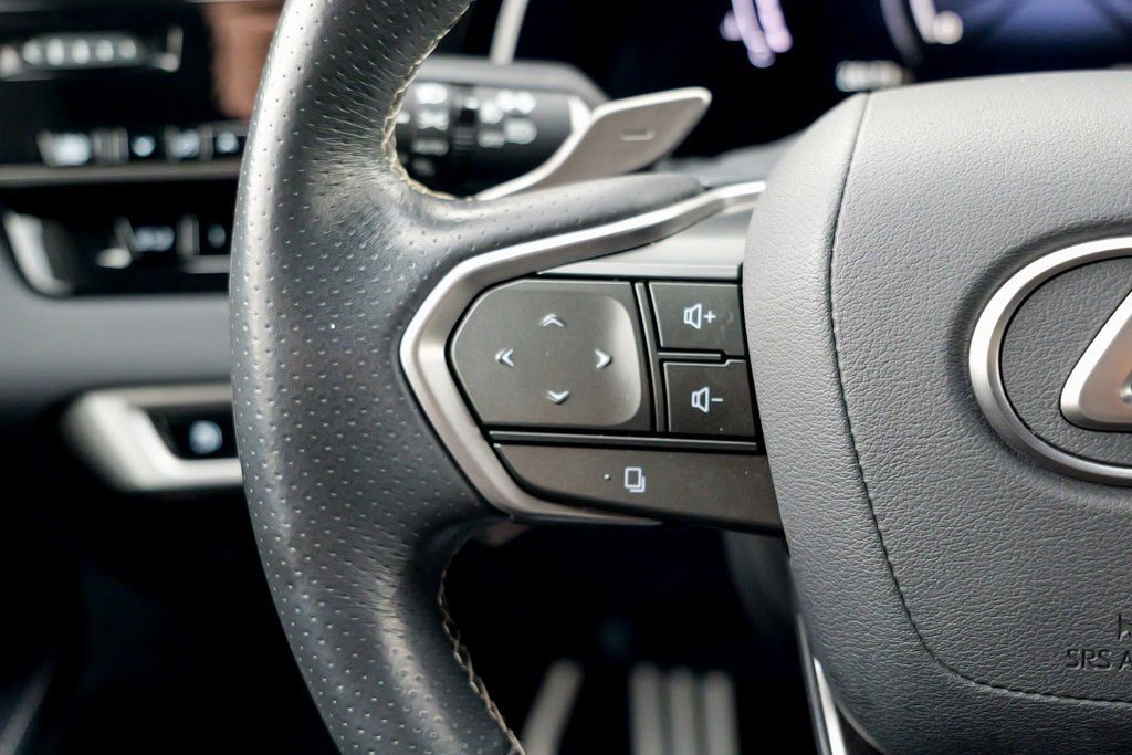 Used 2023 Lexus RX 350 F Sport image 43