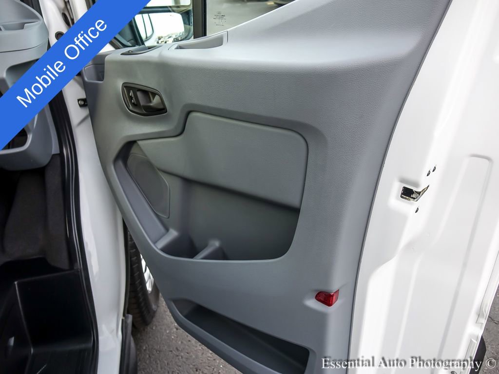 Used 2019 Ford Transit 150 XLT image 25