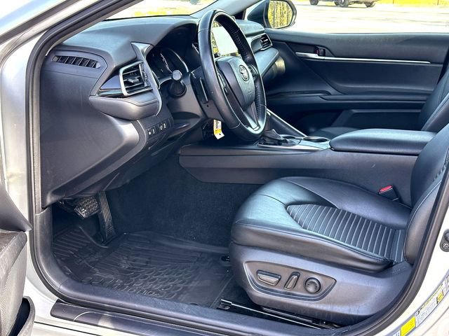 Used 2021 Toyota Camry SE image 10