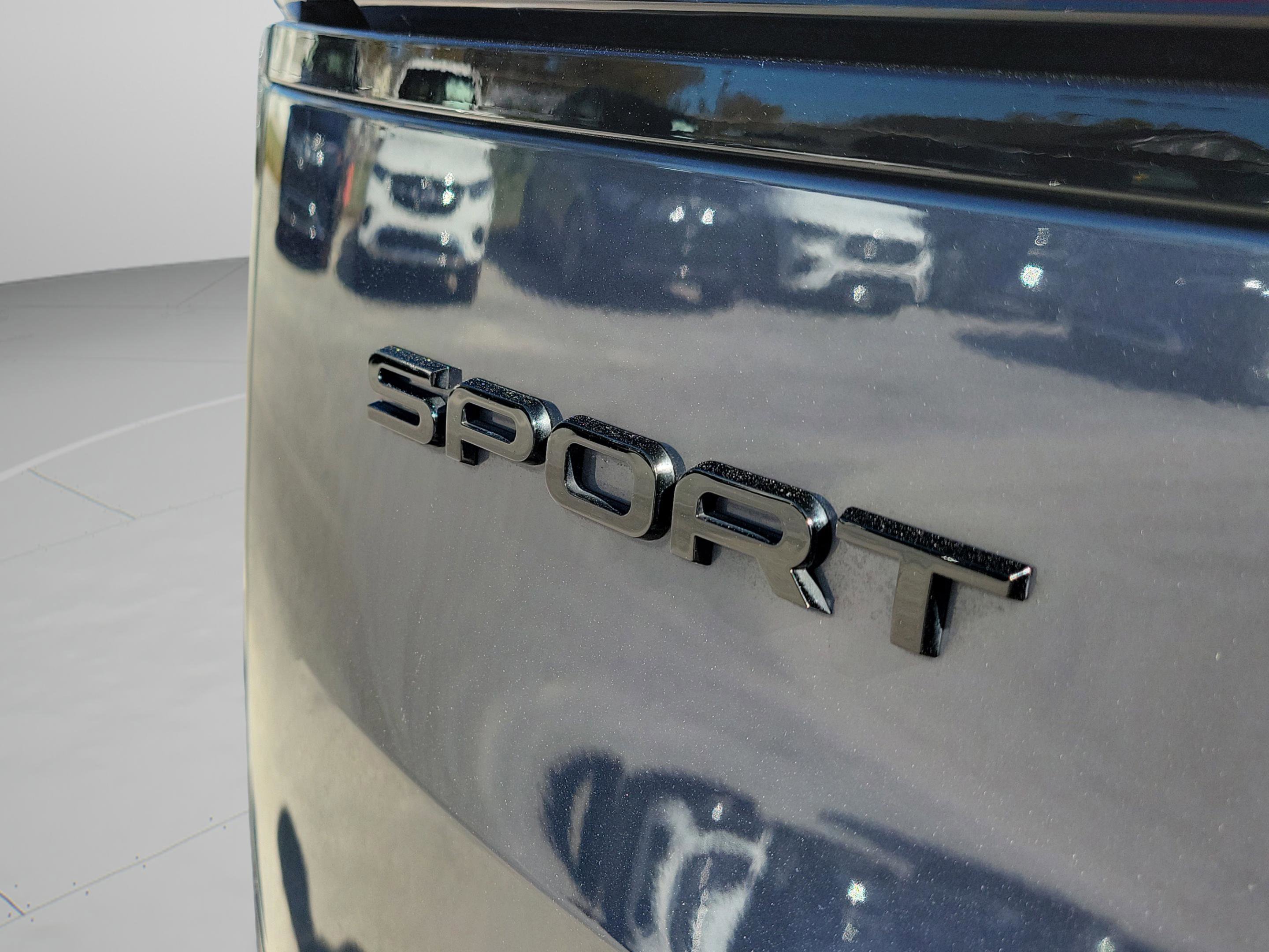 Used 2024 Land Rover Range Rover Sport Dynamic SE image 10