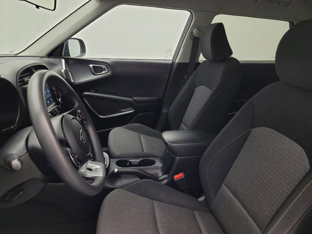 Used 2021 Kia Soul S FWD image 17
