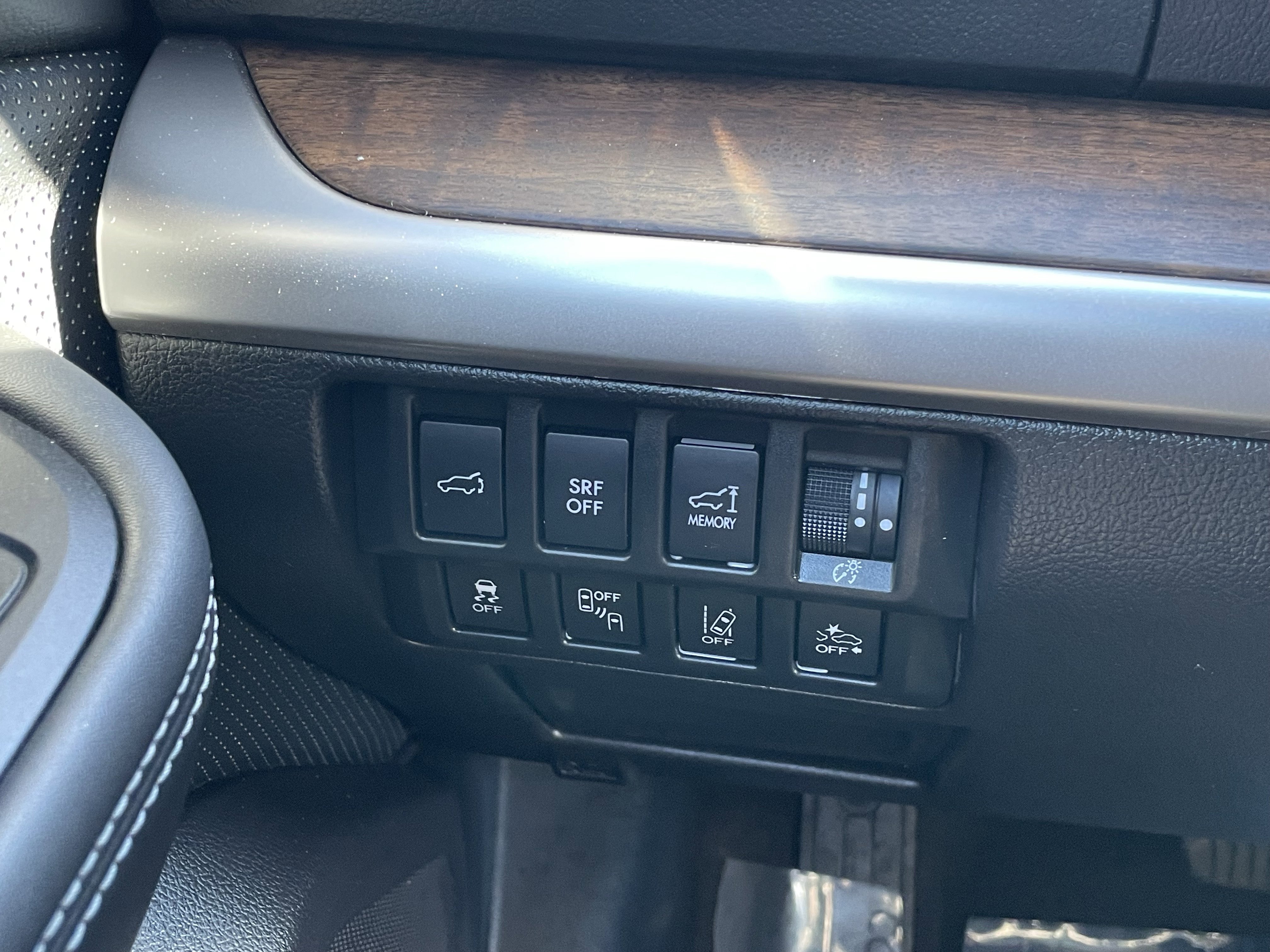 Used 2017 Subaru Outback 3.6R Limited image 15