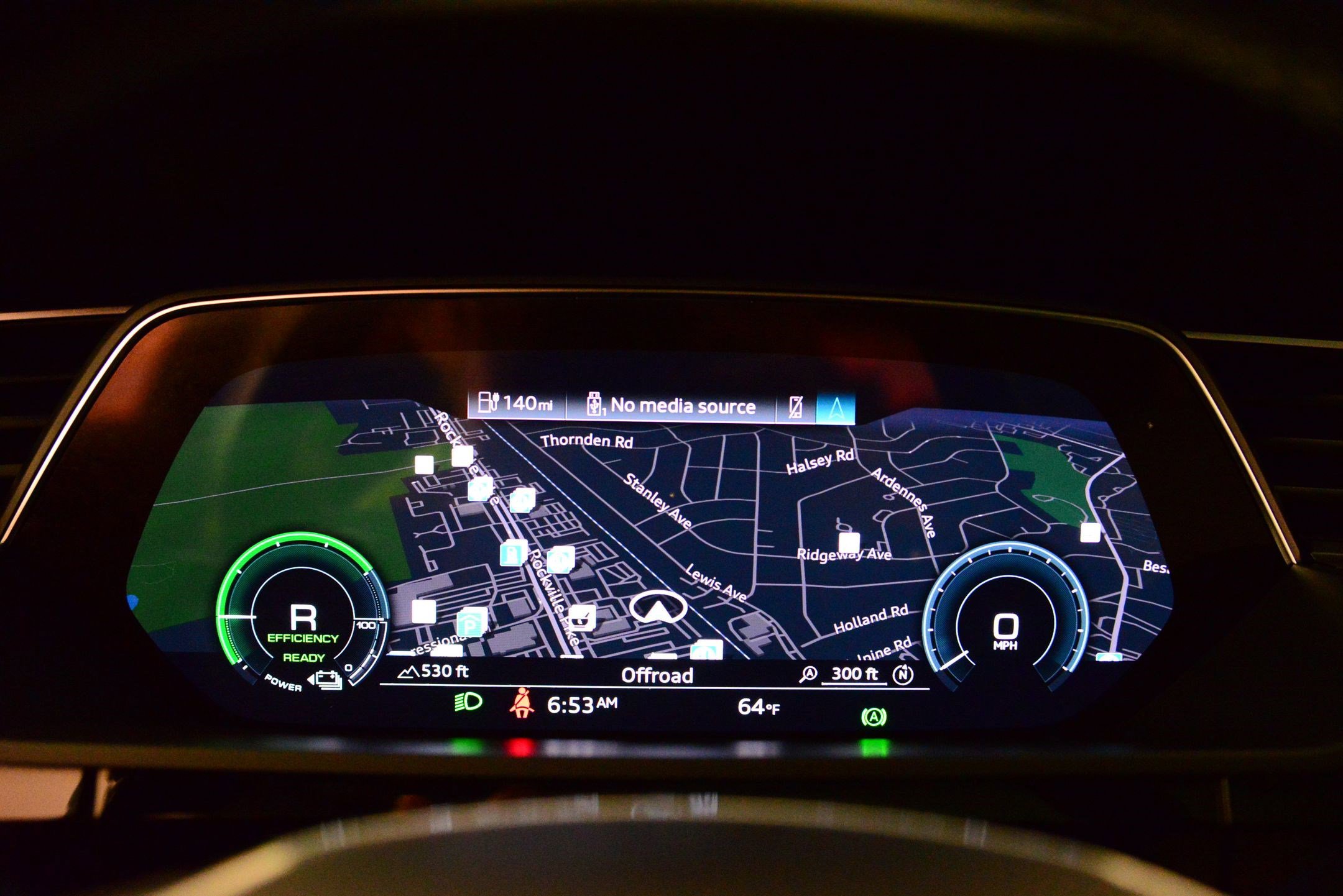 Certified 2024 Audi Q8 e-tron Premium Plus w/ Premium Plus Package image 16