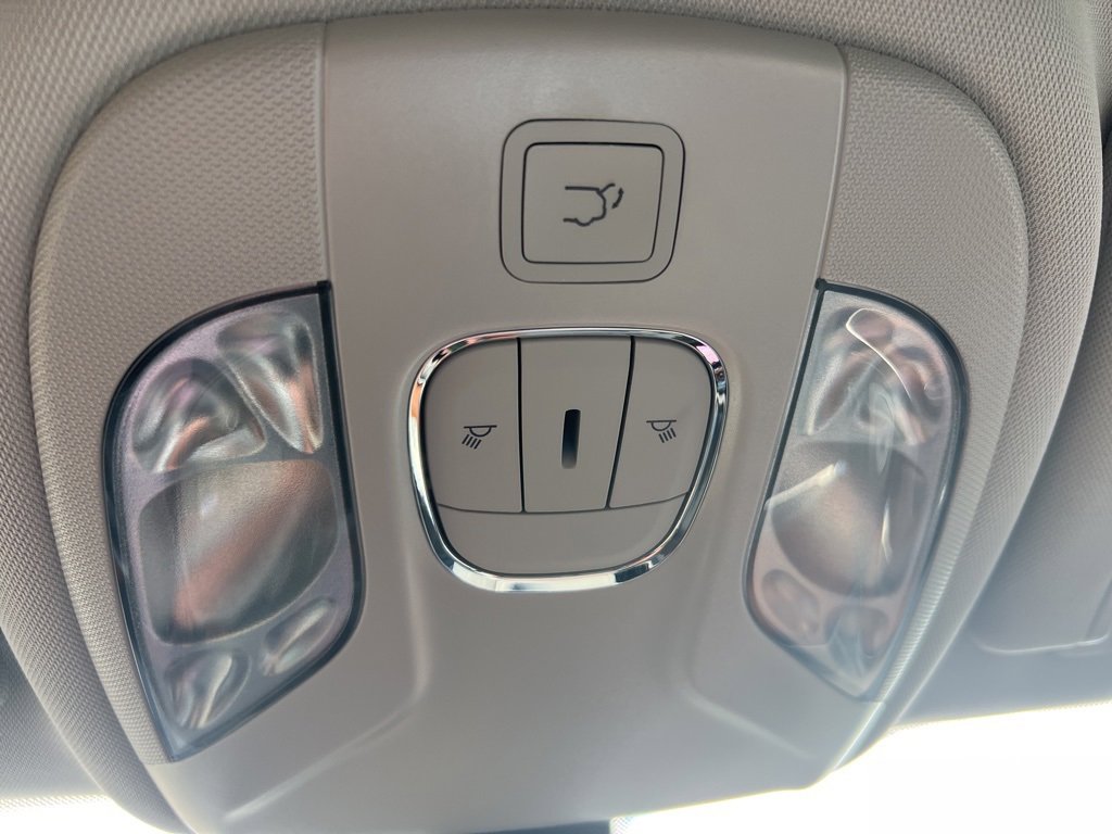 Used 2022 Jeep Compass Limited w/ Elite Group image 24