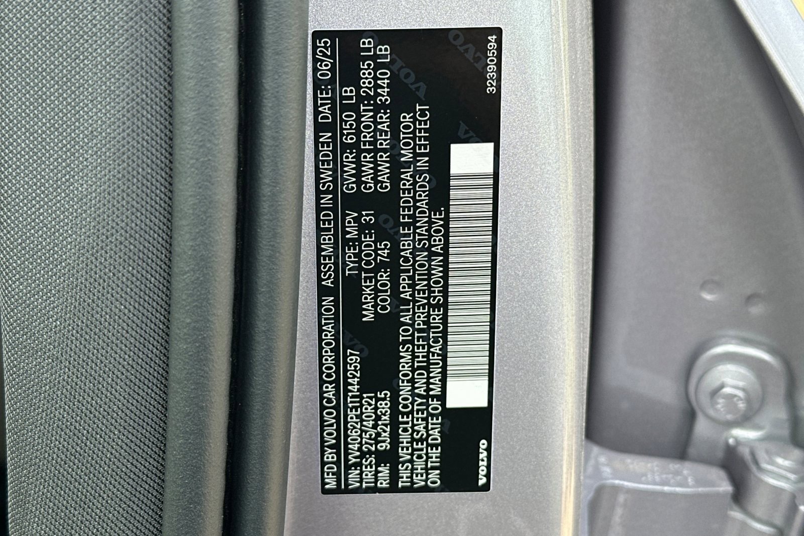New 2026 Volvo XC90 B6 Plus w/ Protection Package Premier image 28