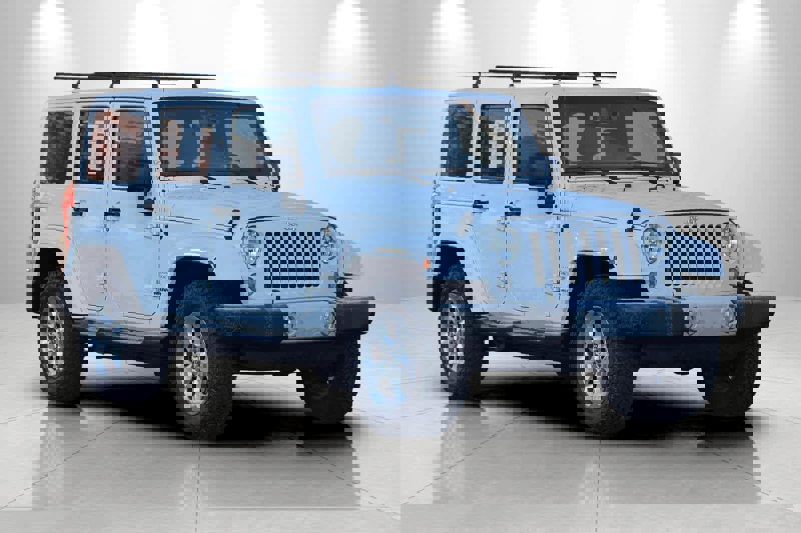 Used 2014 Jeep Wrangler Unlimited Sahara w/ Connectivity Group image 9