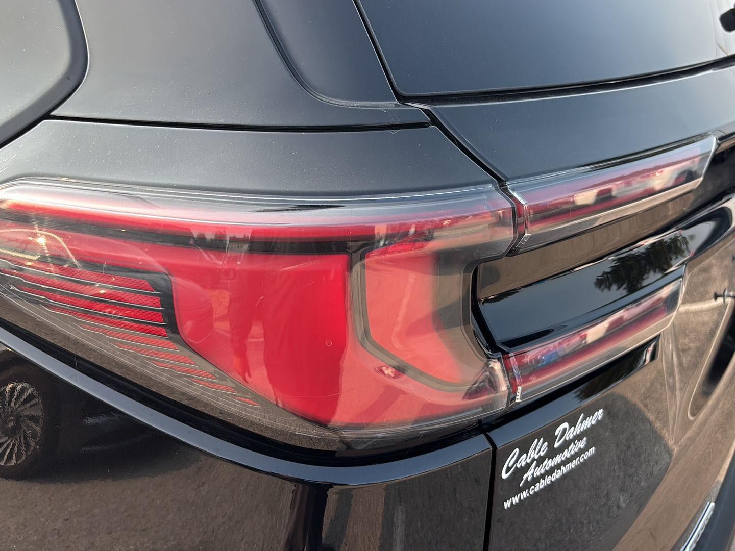 Used 2025 GMC Acadia Elevation AWD/4WD image 22