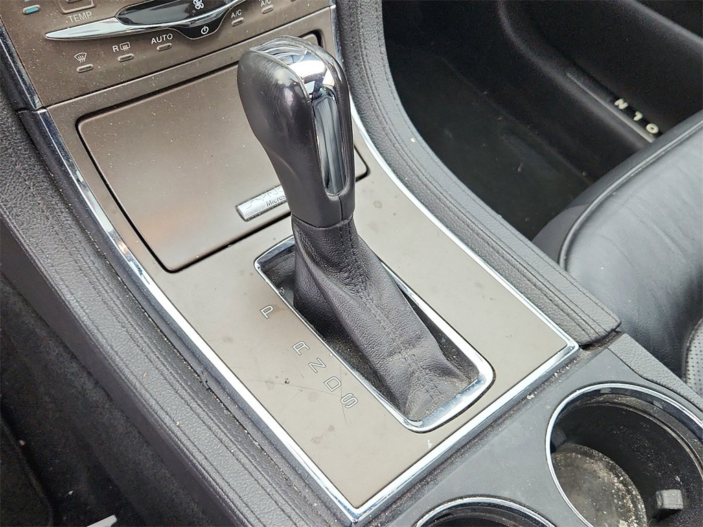 Used 2013 Lincoln MKX AWD image 22