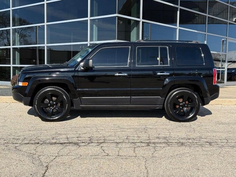 Used 2014 Jeep Patriot Sport FWD image 6