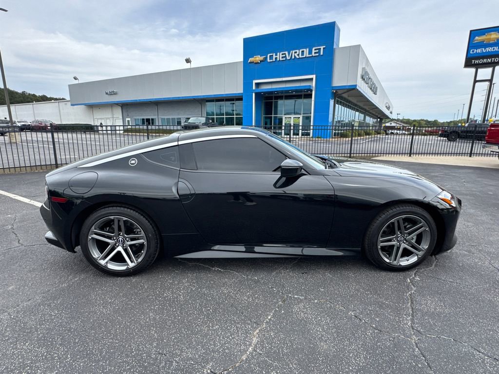 Used 2025 Nissan Z Sport w/ Floor Mat Package image 5