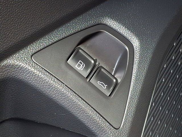 Used 2023 Volkswagen Jetta Sport FWD image 29