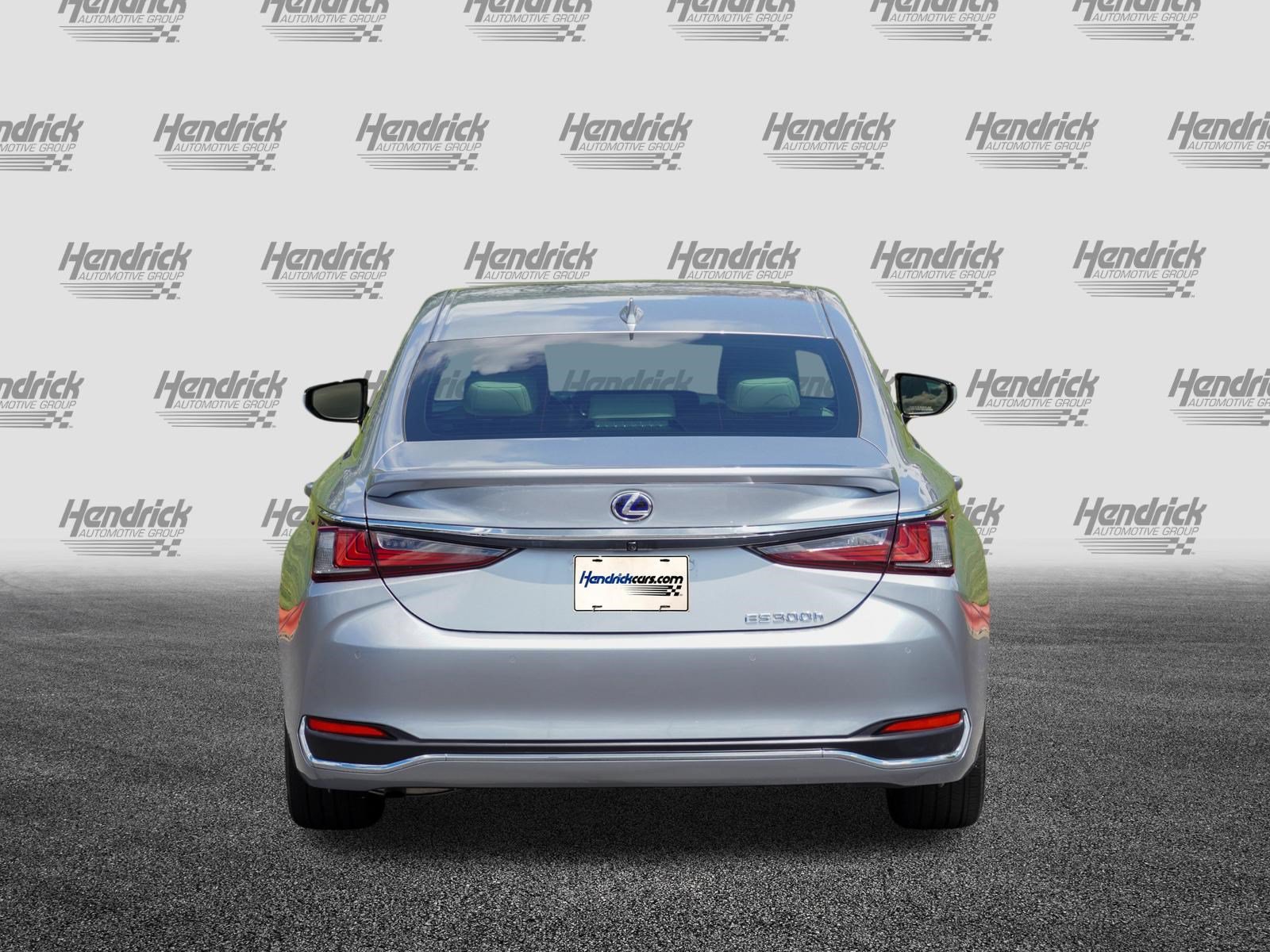 Used 2022 Lexus ES 300h w/ Premium Package FWD image 6