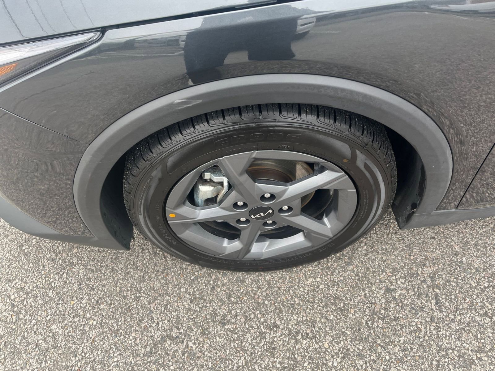 Used 2025 Kia K4 FWD image 29