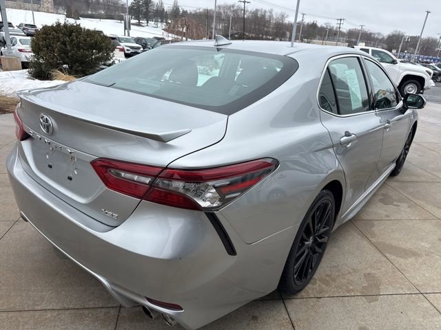 Used 2023 Toyota Camry XSE image 7