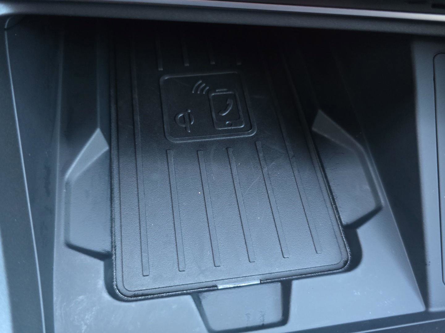 Used 2025 Audi Q3 2.0T Premium Plus w/ Premium Plus Package image 23