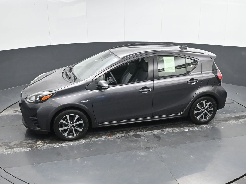 Used 2018 Toyota Prius C Two w/ Carpet Mat Package image 17