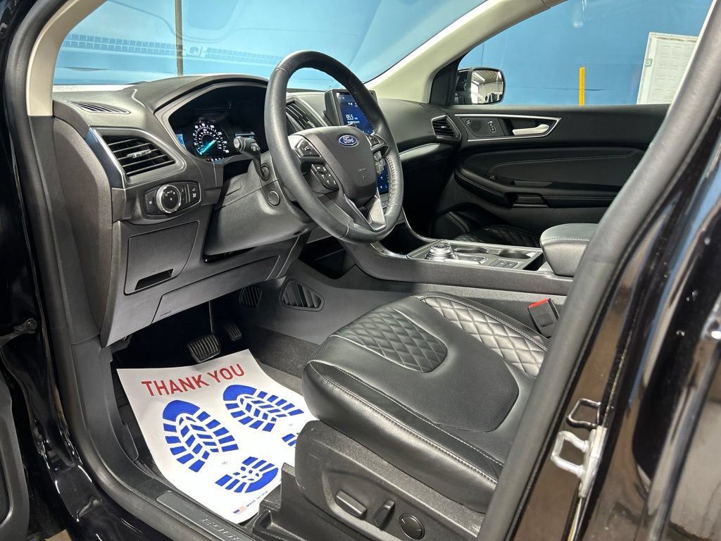 Used 2024 Ford Edge Titanium w/ Equipment Group 301A AWD/4WD image 13