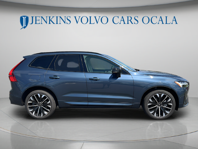 New 2026 Volvo XC60 B5 Ultra w/ Protection Package Premier AWD/4WD image 2