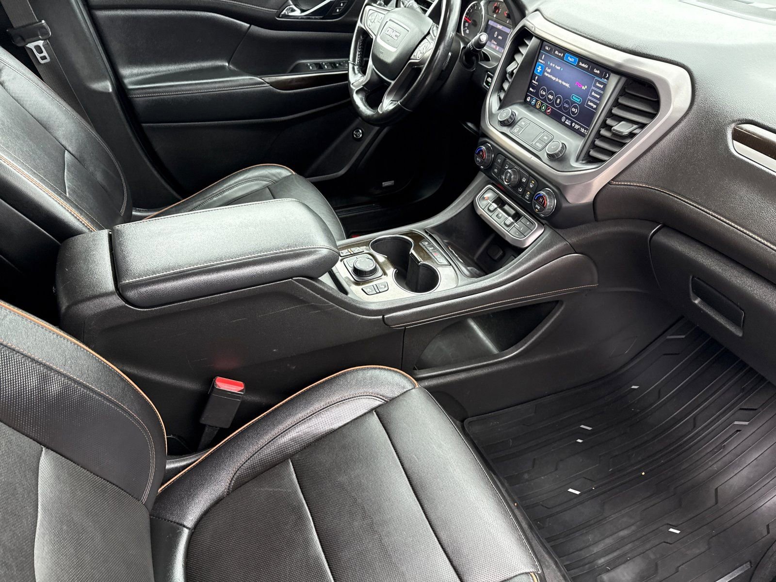 Used 2020 GMC Acadia AT4 w/ Driver Alert Package II image 18