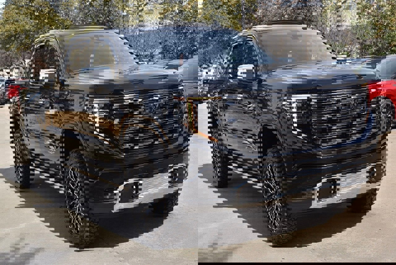 Used 2025 GMC Sierra 1500 Denali Ultimate image 4