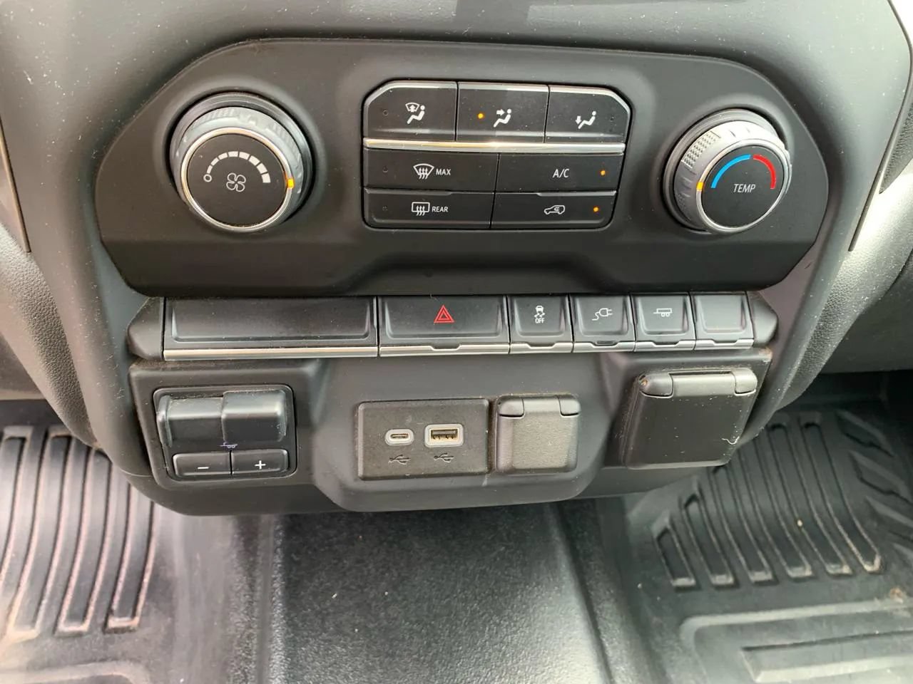 Used 2021 Chevrolet Silverado 3500 W/T w/ WT Convenience Package RWD image 21