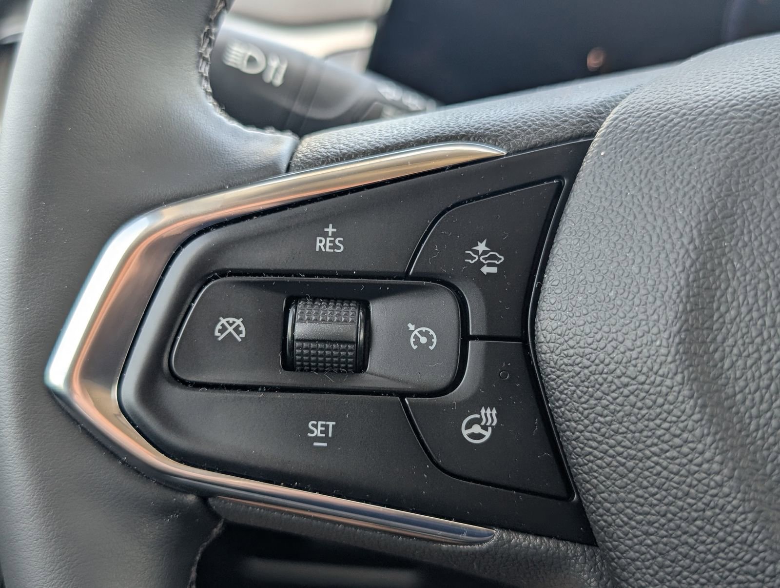 Used 2025 Chevrolet TrailBlazer LT w/ Convenience Package image 13