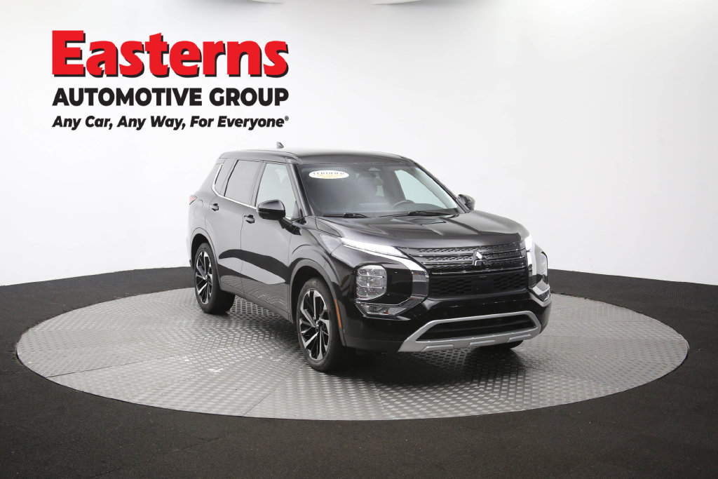 Used 2024 Mitsubishi Outlander SE FWD image 53