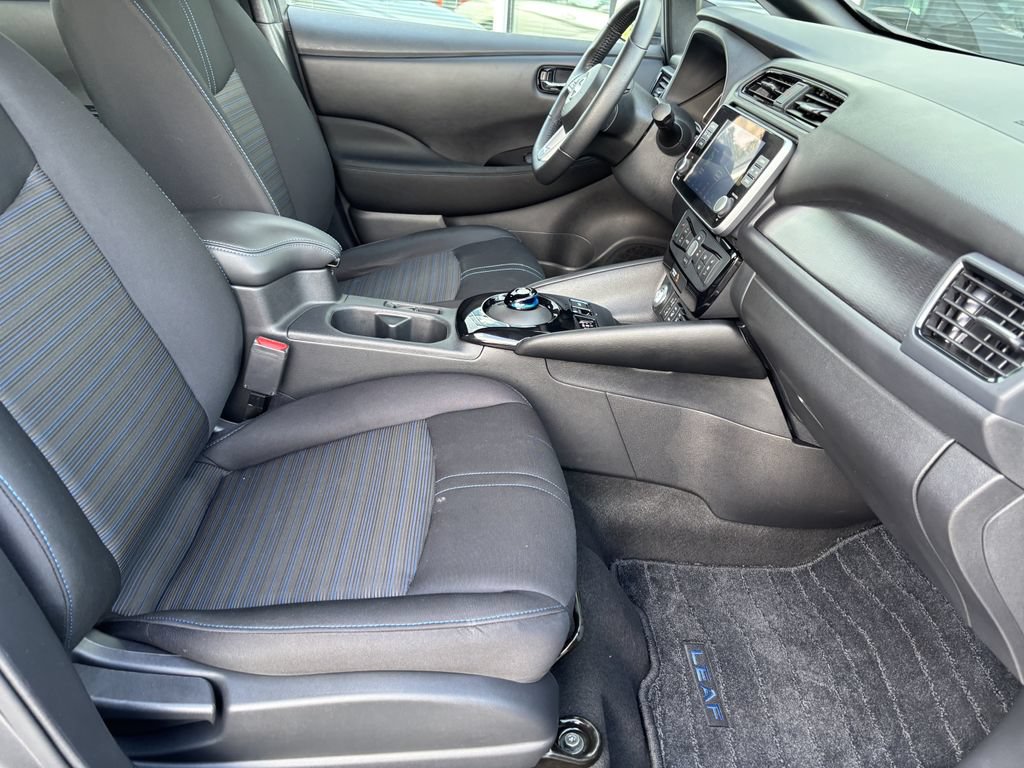 Used 2024 Nissan Leaf SV Plus FWD image 29