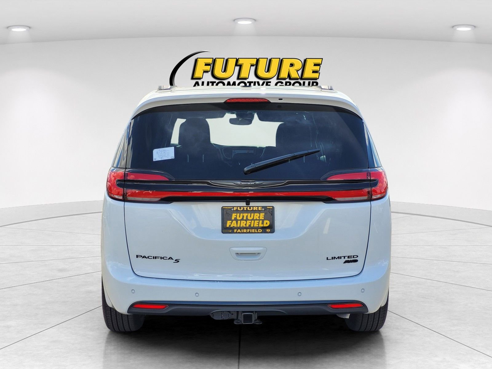 New 2026 Chrysler Pacifica Limited w/ S Appearance Package image 5