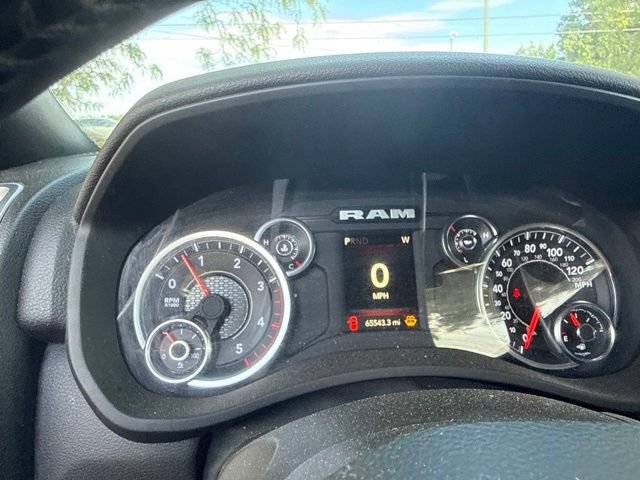 Used 2024 RAM 3500 Big Horn w/ Night Edition AWD/4WD image 23