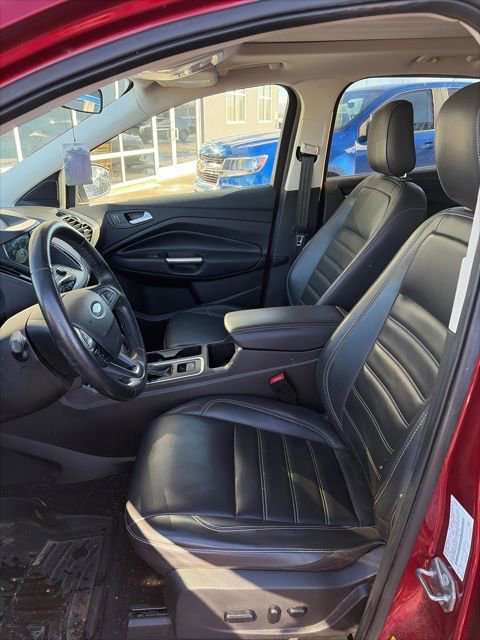 Certified 2019 Ford Escape SEL image 13