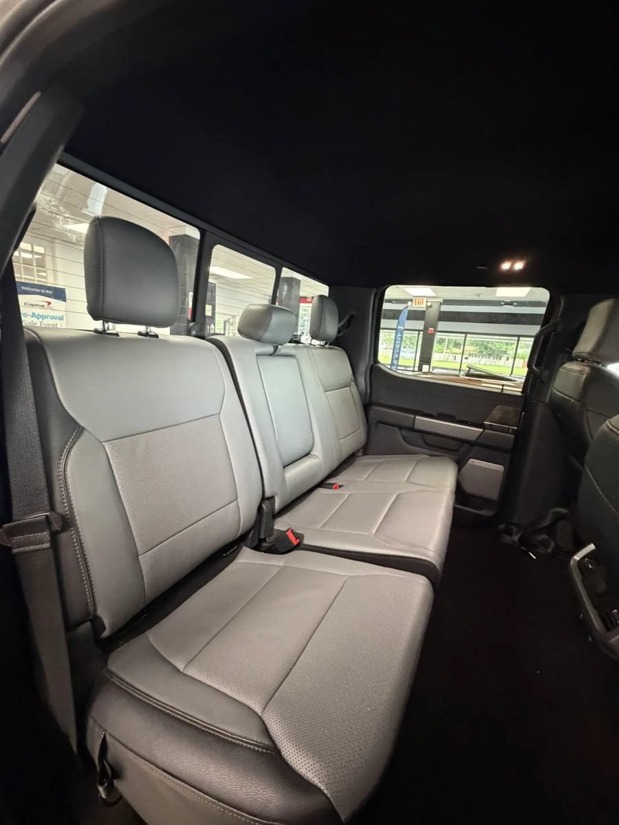 Used 2022 Ford F150 Lightning Lariat AWD/4WD image 25