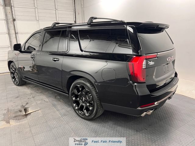 Used 2025 GMC Yukon XL AT4 Ultimate image 5