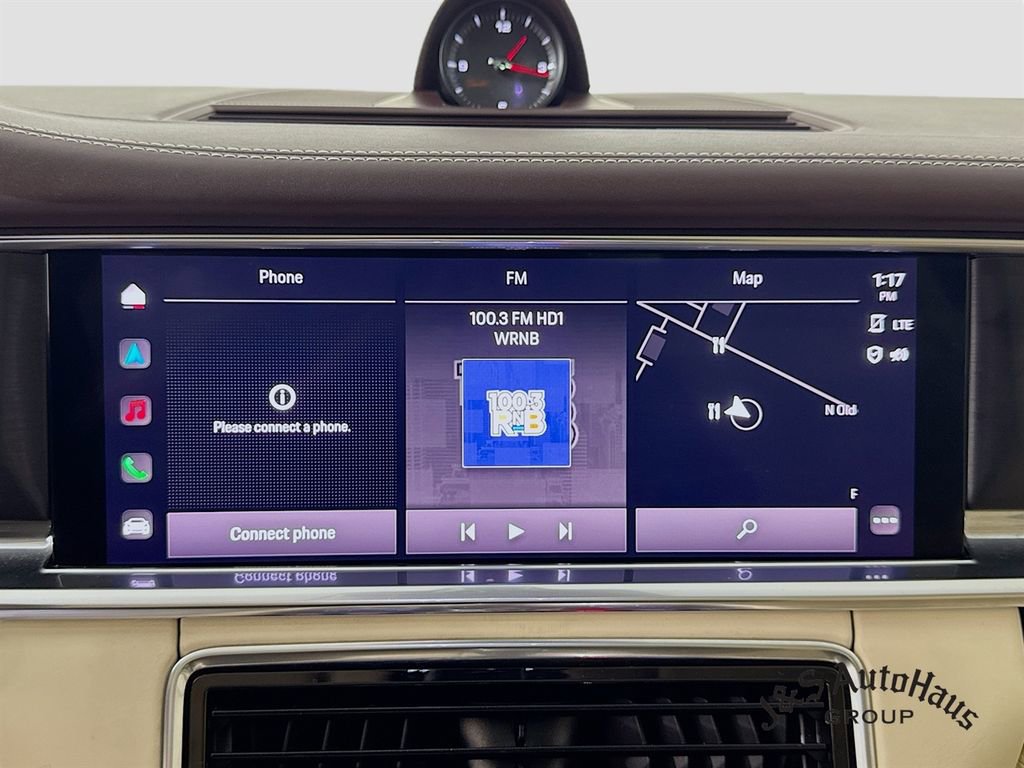 Used 2023 Porsche Panamera 4 Platinum Edition AWD/4WD image 17