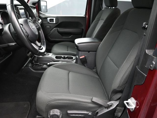 Used 2021 Jeep Wrangler Sport AWD/4WD image 18