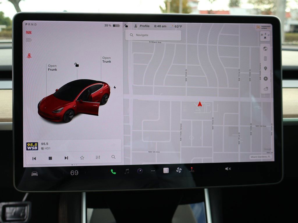 Used 2018 Tesla Model 3 Long Range RWD image 48