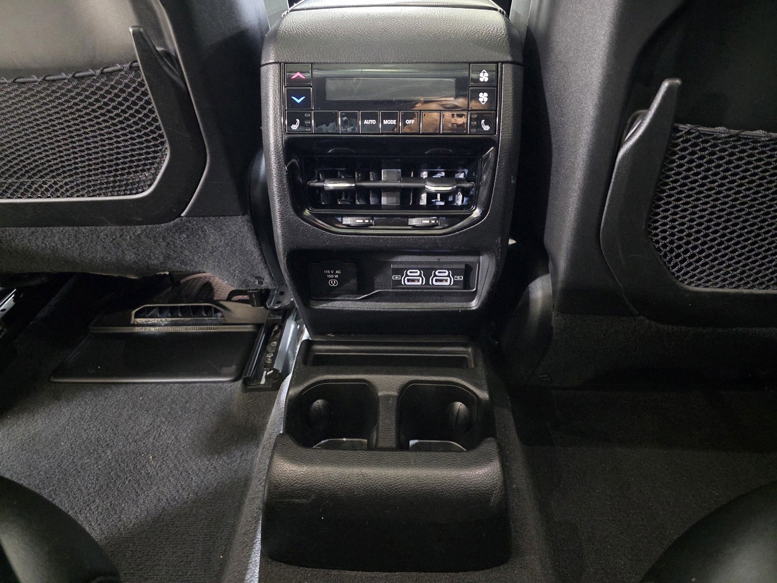 Used 2021 Jeep Grand Cherokee L Limited image 17