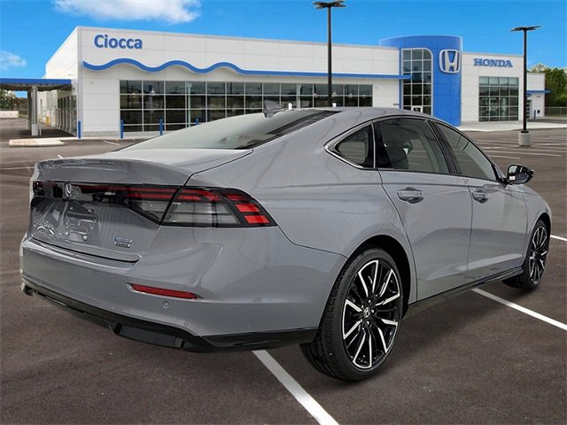New 2025 Honda Accord Touring image 7