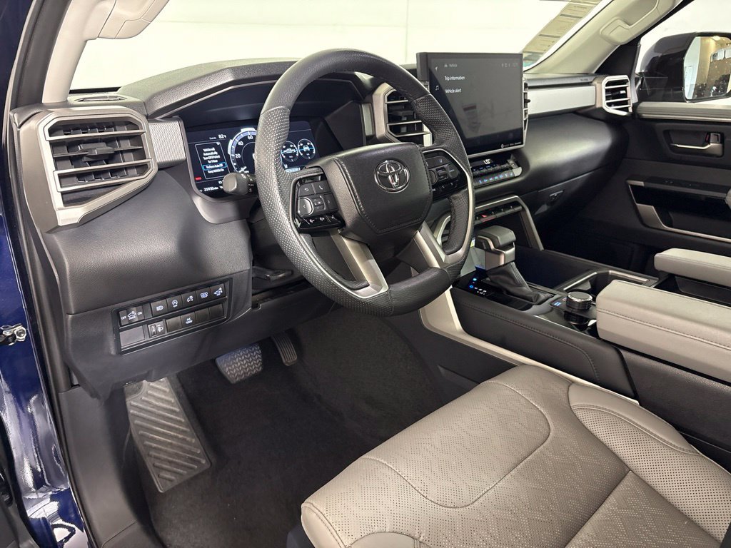 Used 2024 Toyota Tundra Limited w/ Power Package RWD image 22