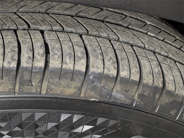 Used 2022 Kia Telluride LX image 8